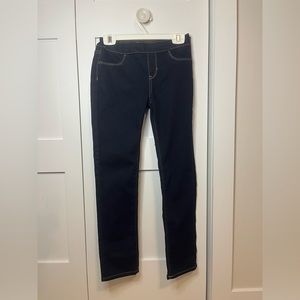 Hi, selling these fantastic jeans for kids in size L.
